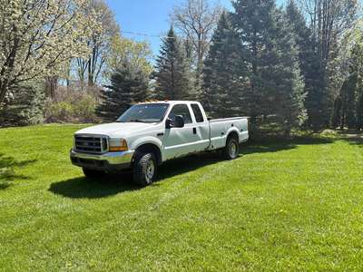 2007 Ford F350 Super Duty Crew Cab - Lariat Pickup 4D 6 3\/4 ft