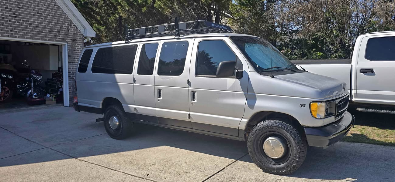 1999 Ford Econoline E350 Super Duty Cargo - Club wagon