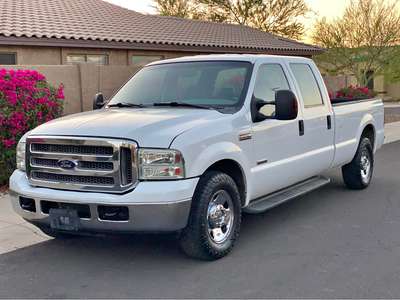 2006 Ford F250 Super Duty Crew Cab - XLT Pickup 4D 8 ft