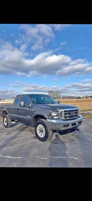 2003 Ford F350 Super Duty Crew Cab - XLT Pickup 4D 6 3\/4 ft