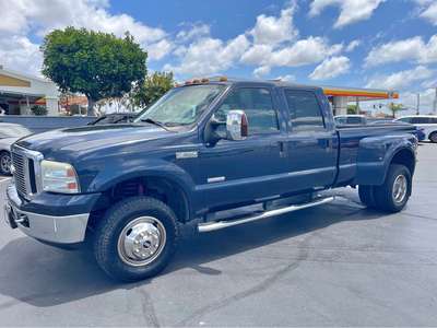 2007 Ford F350 Super Duty Crew Cab - Lariat Pickup 4D 6 3\/4 ft