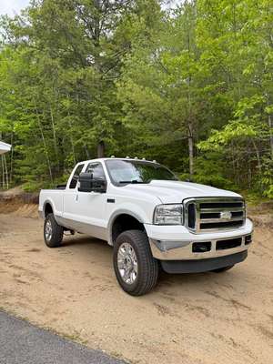 2006 Ford F350 Super Duty Crew Cab - Lariat Pickup 4D 6 3\/4 ft