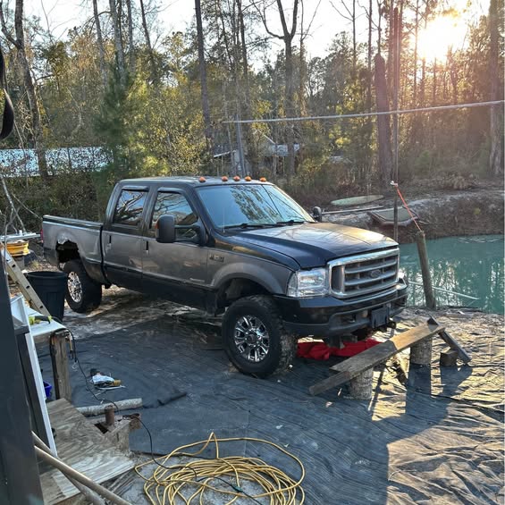 2004 Ford F350 Super Duty Crew Cab - Lariat Pickup 4D 6 3\/4 ft