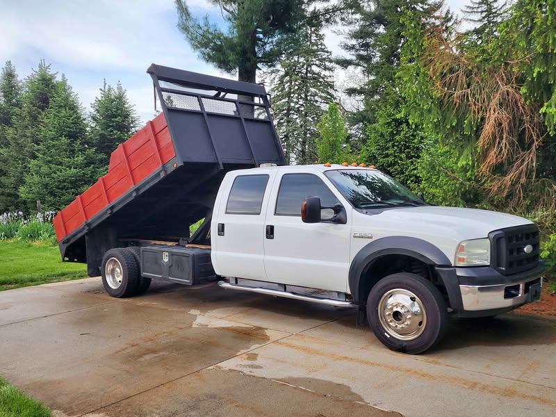 2007 Ford F550 Super Duty Super Cab & Chassis - 162\