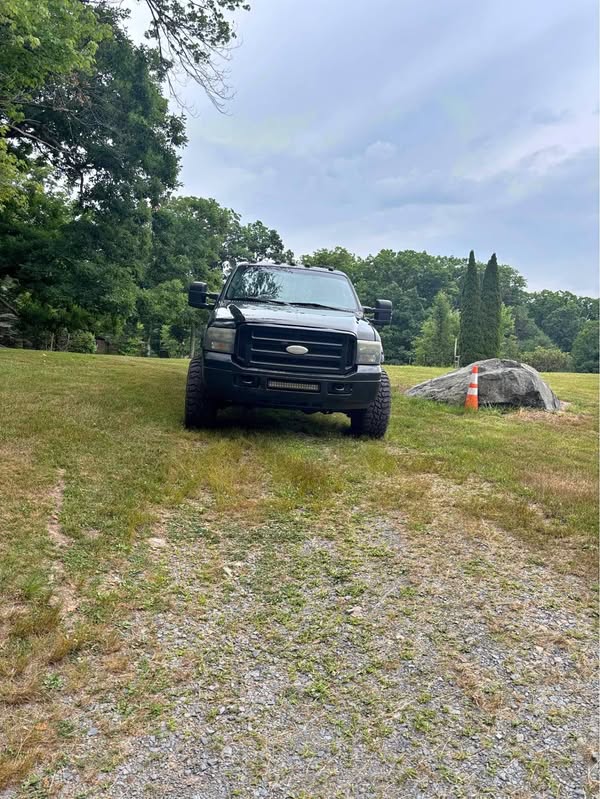 2007 Ford F350 Super Duty Crew Cab - Lariat Pickup 4D 6 3\/4 ft