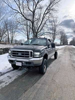 2003 Ford F350 Super Duty Crew Cab - Lariat