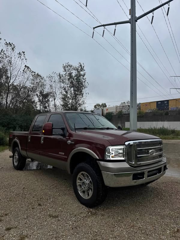 2006 Ford F250 Super Duty Super Cab - King Ranch 6 3\/4ft bed