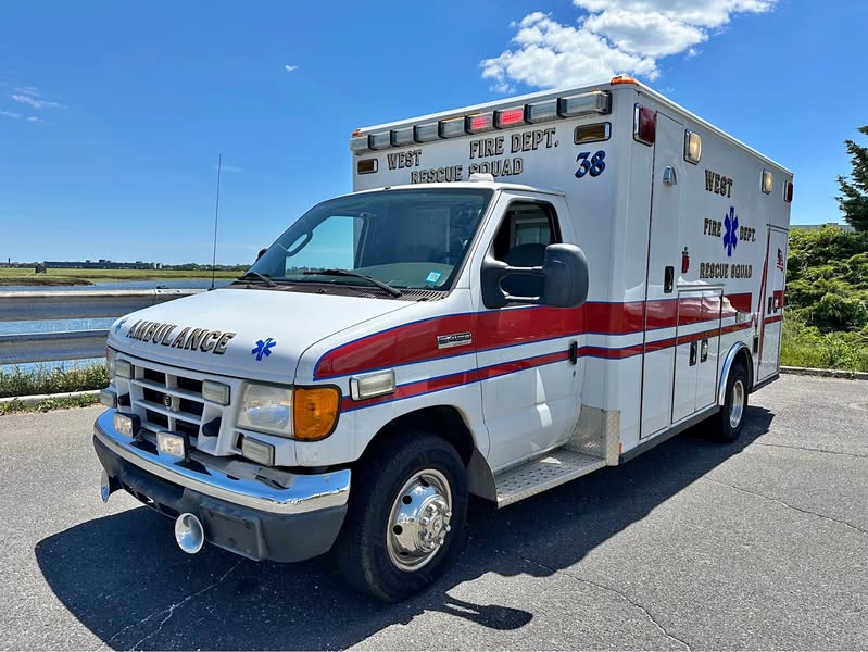 2007 Ford econoline van - E450 Super Duty Cutaway