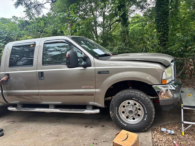 2004 Ford F250 Super Duty Super Cab - XLT Pickup 4D 6 3\/4 ft