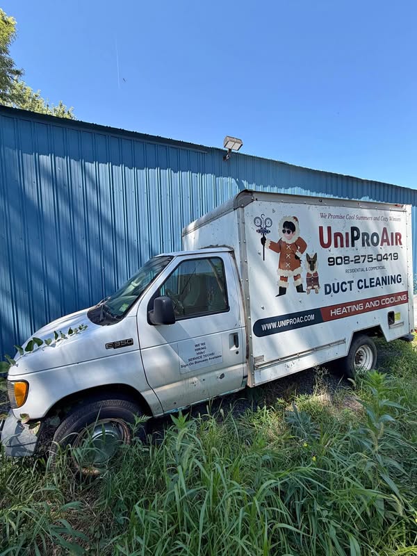 2005 Ford E350 Super Duty Cargo