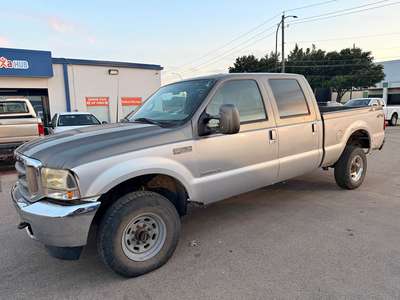 2001 Ford F250 Super Duty Crew Cab - Platinum Pickup 4D 6 3\/4 ft