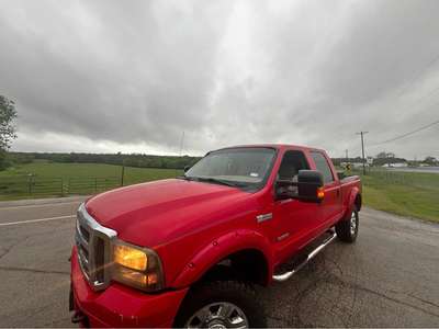 2005 Ford F350 Super Duty Crew Cab - Lariat Pickup 4D 6 3\/4 ft