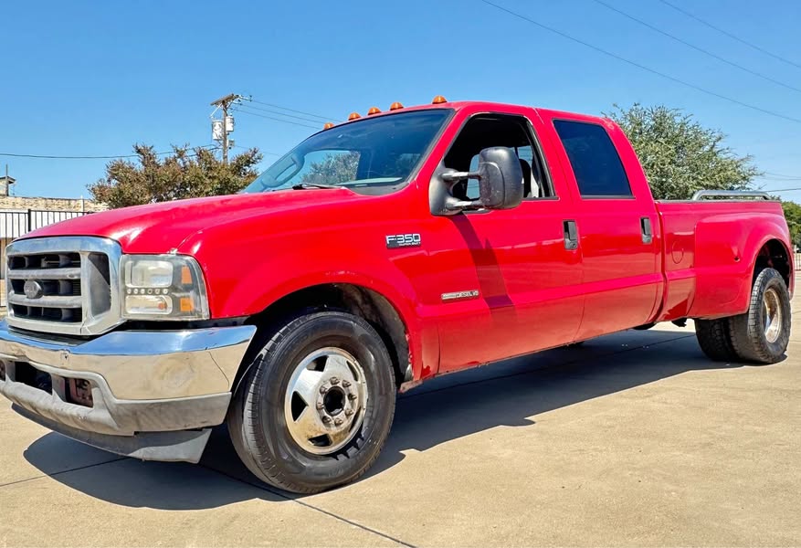 2003 Ford F350 Super Duty Crew Cab - XLT Pickup 4D 8 ft