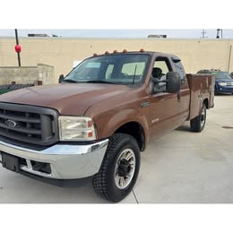 2004 Ford F350 SUPER DUTY SUPER CAB & CHASSIS