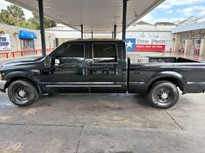 2000 Ford F250 Super Duty Regular Cab - XLT Pickup 2D 8 ft