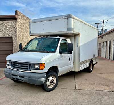 2006 Ford E450 Super Duty Cutaway - Van Cab-Chassis 2D