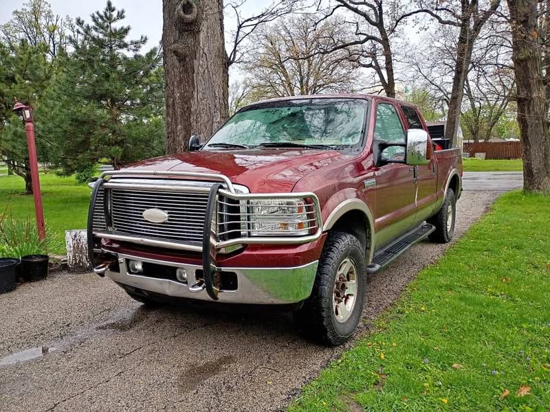 2006 Ford F250 Super Duty Crew Cab - Lariat Pickup 4D 8 ft