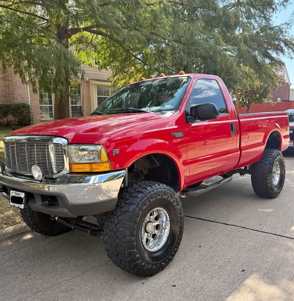 1999 Ford F250 Super Duty Regular Cab - Long Bed