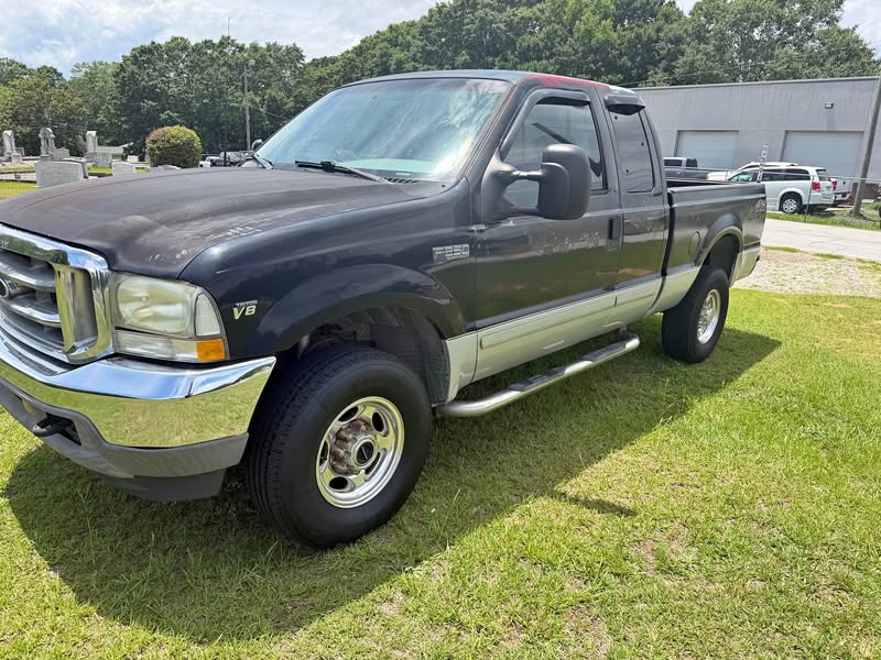 2002 Ford F250 Super Duty Super Cab - Lariat Pickup 4D 6 3\/4 ft