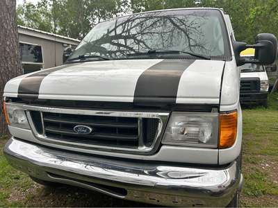 2007 Ford E350 Super Duty Cutaway - Van Cab-Chassis 2D
