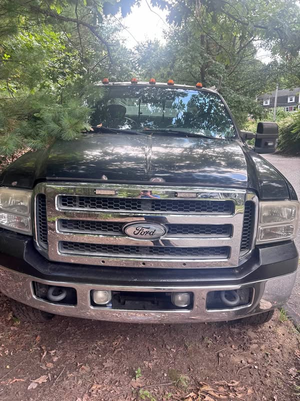 2003 Ford F250 Super Duty Super Cab - Long Bed
