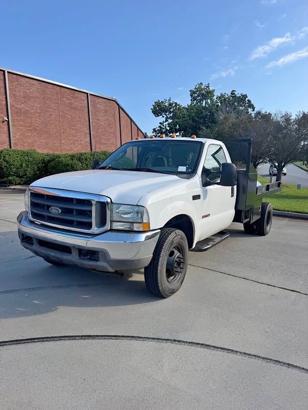 2003 Ford E350 Super Duty Cargo