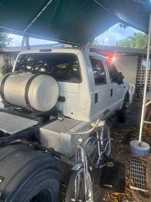 1999 Ford E350 Super Duty Cargo - Commercial Extended Van 3D