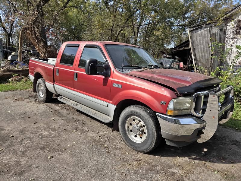 2002 Ford F250 Super Duty Crew Cab - XLT Pickup 4D 6 3\/4 ft