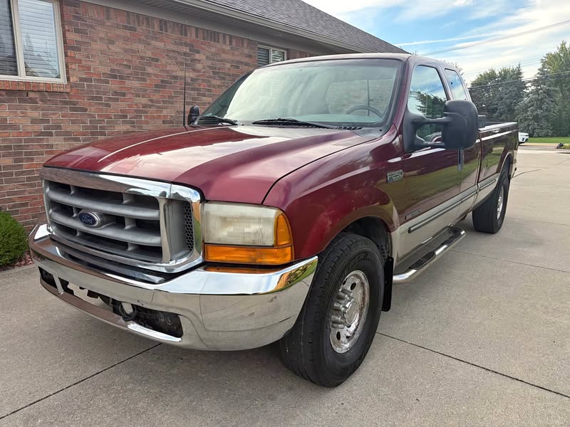 1999 Ford F250 Super Duty Super Cab - XLT Pickup 4D 8 ft