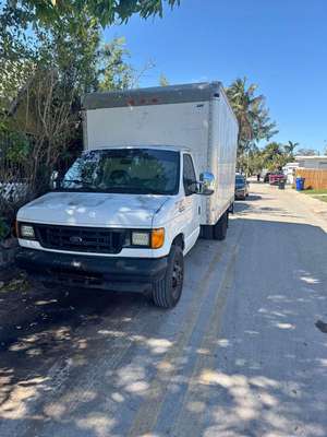 2006 Ford E250 Super Duty Cargo