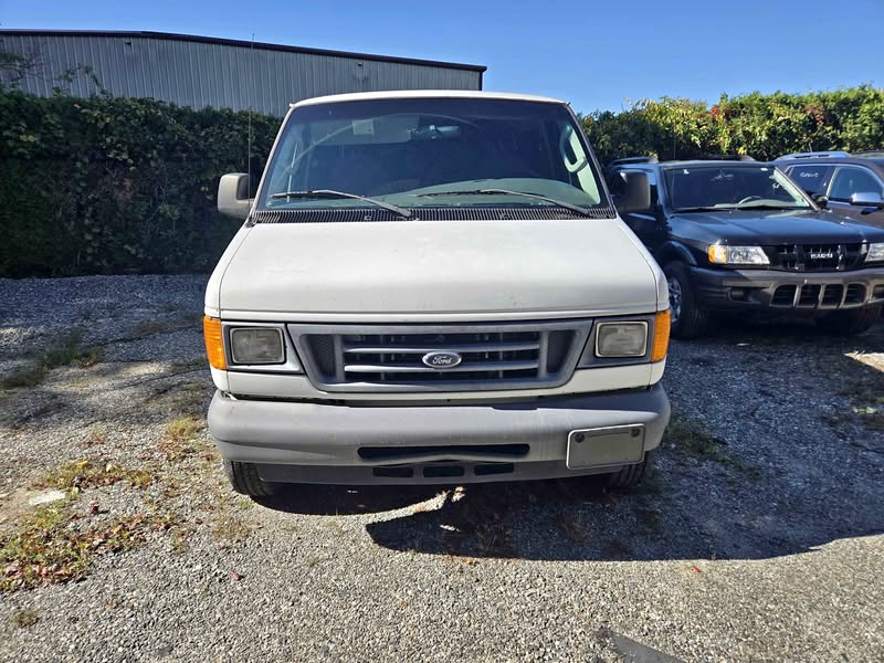 2007 Ford E350 Super Duty Passenger - E350