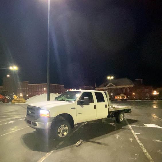 2005 Ford F350 Super Duty Crew Cab - Long Bed