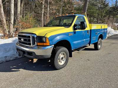 1999 Ford F350 Super Duty Crew Cab & Chassis - 176\
