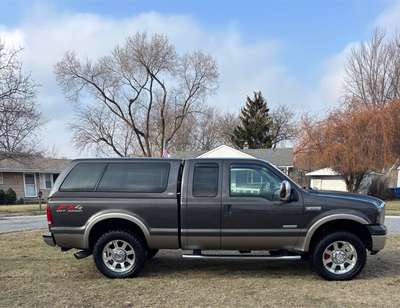 2007 Ford F250 Super Duty Crew Cab - Lariat Pickup 4D 6 3\/4 ft