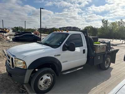 2007 Ford F450 Super Duty Regular Cab & Chassis - Xl