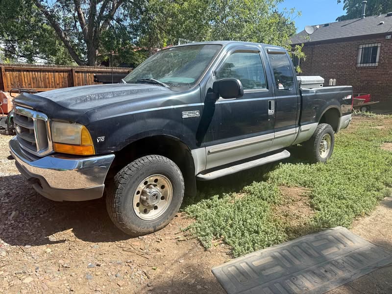 1999 Ford F-250 - Super Duty XL 6.8L v10