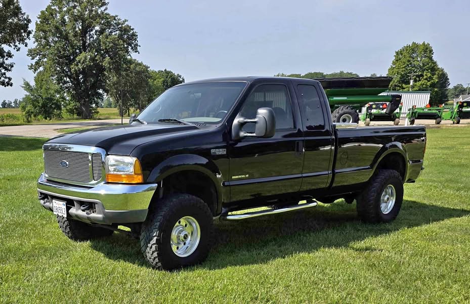 1999 Ford F250 Super Duty Super Cab - XLT Pickup 4D 6 3\/4 ft