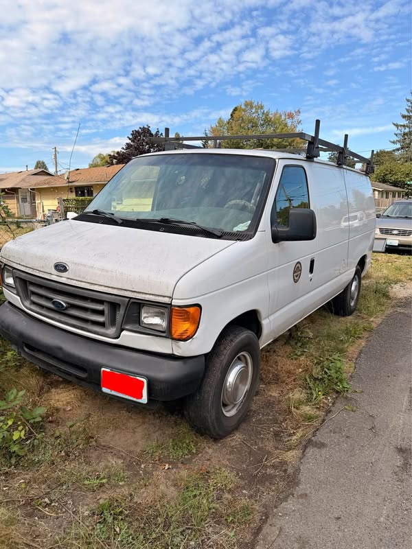 2007 Ford E250 Super Duty Cargo