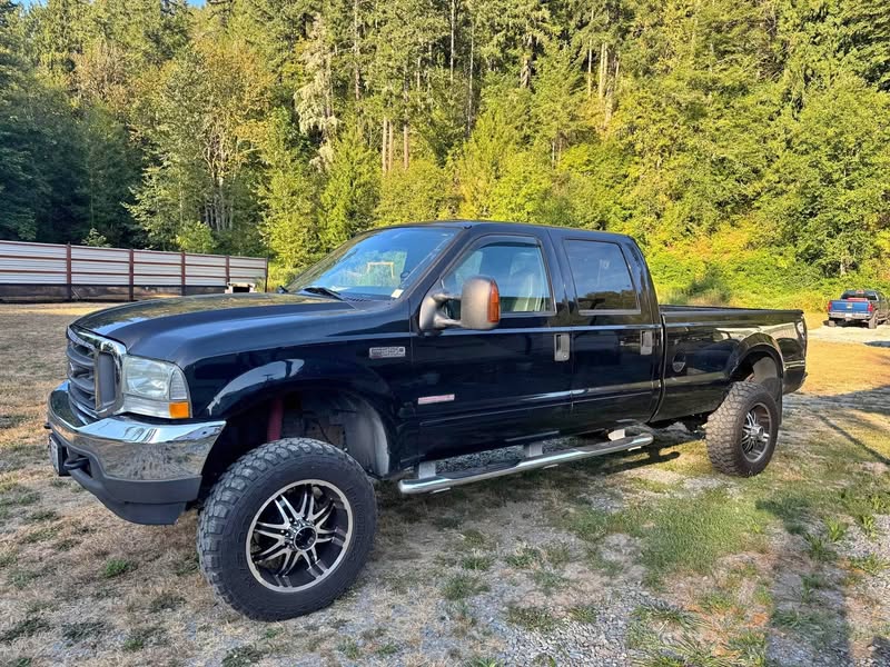 2003 Ford F350 Super Duty Crew Cab - Lariat Pickup 4D 8 ft