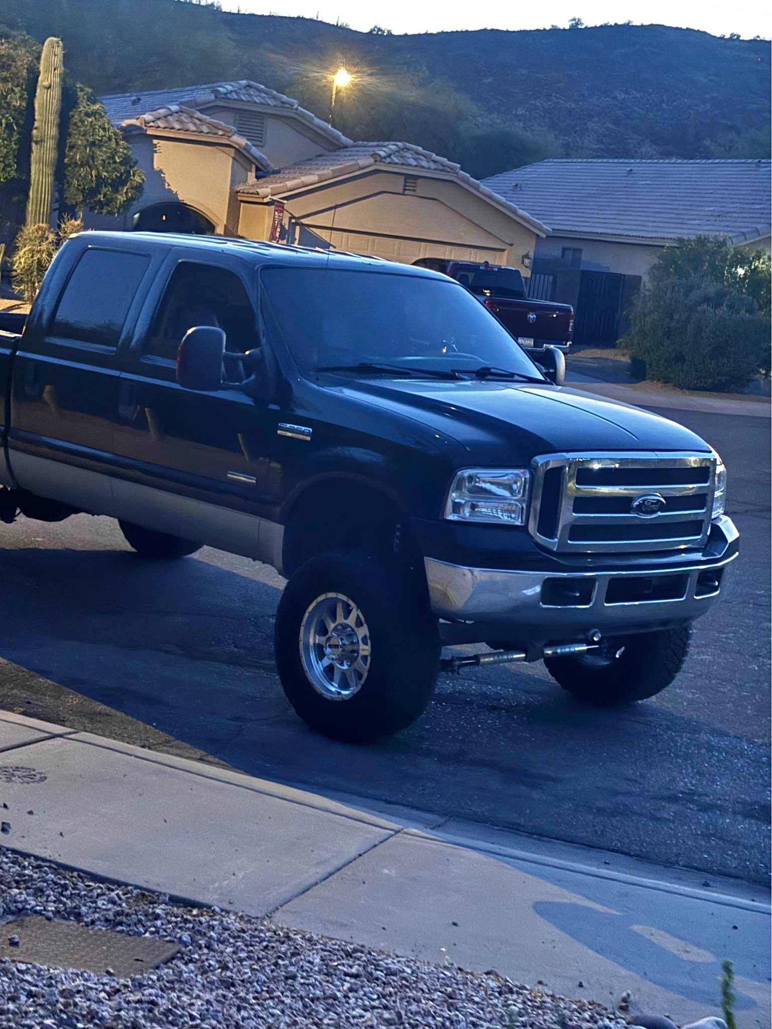 2007 Ford F250 Super Duty Crew Cab - Lariat Pickup 4D 6 3\/4 ft