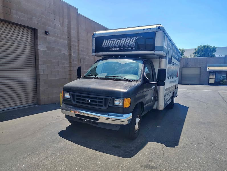 2006 Ford F450 Super Duty Super Cab & Chassis - XL Cab & Chassis 4D
