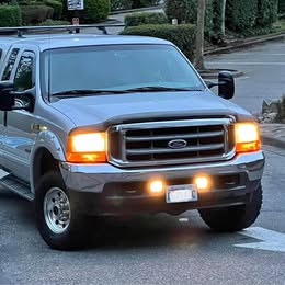 2001 Ford F250 Super Duty Super Cab - XLT Pickup 4D 8 ft