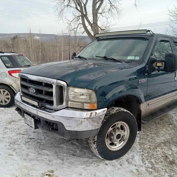 1999 Ford F250 Super Duty Crew Cab - Lariat Pickup 4D 6 3\/4 ft