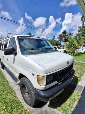 1999 Ford Econoline E350 Super Duty Cargo - Extended Van
