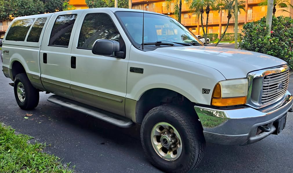 1999 Ford f-250 super duty lariat crew cab 4\u00d74 - 7.3l power stroke diesel