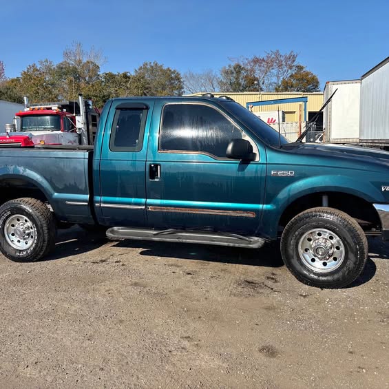 1999 Ford E250 Super Duty Cargo