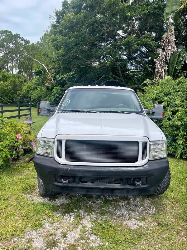 2000 Ford F250 Super Duty Crew Cab - Short Bed