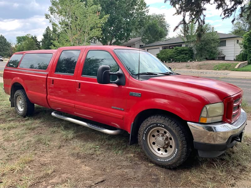 2003 Ford F250 Super Duty Crew Cab - XLT Pickup 4D 8 ft