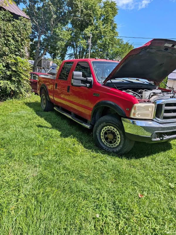 1999 Ford F250 Super Duty Crew Cab - Lariat Pickup 4D 6 3\/4 ft