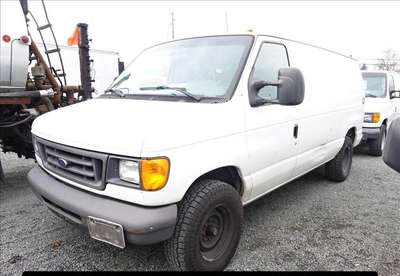 2007 Ford E250 Super Duty Cargo - Van 3D